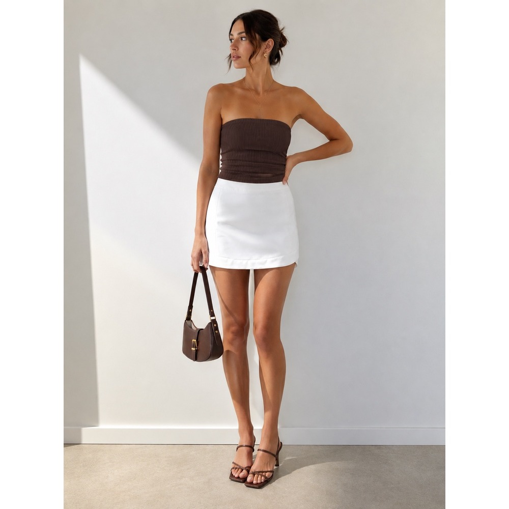 BCBG MaxAzria Mini Skirt Small Cream Structured Back Zip Classic
